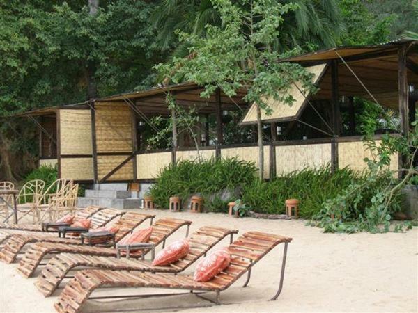 Norman Carr Cottage Monkey Bay ภายนอก รูปภาพ
